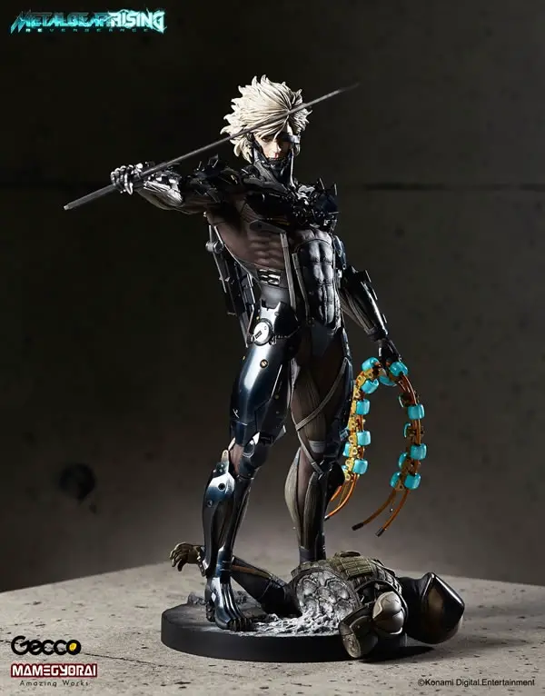 Metal-Gear-Rising-Raiden-Gecco-Statue.jpg
