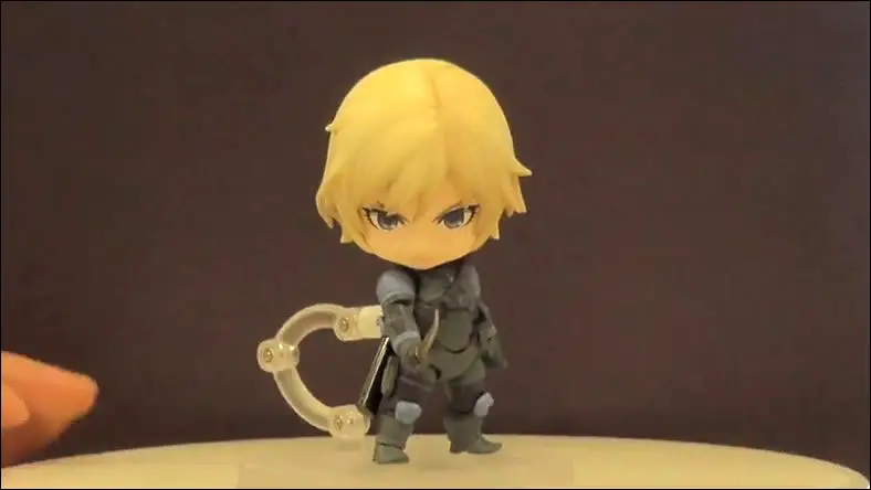 New images of the Nendoroid MGS2 Raiden figure, now in 