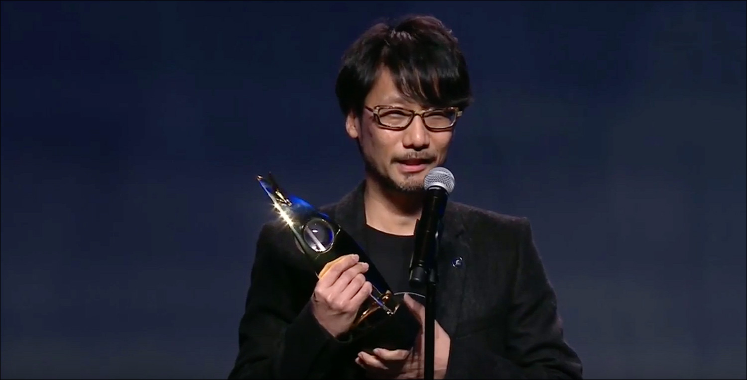 Kojima-accepts-Hall-of-Fame-Award